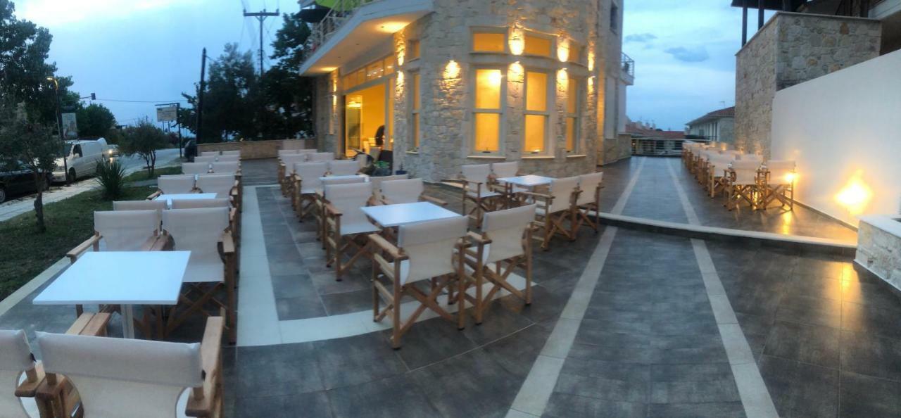 Sunset Inn กริโอปียี ภายนอก รูปภาพ