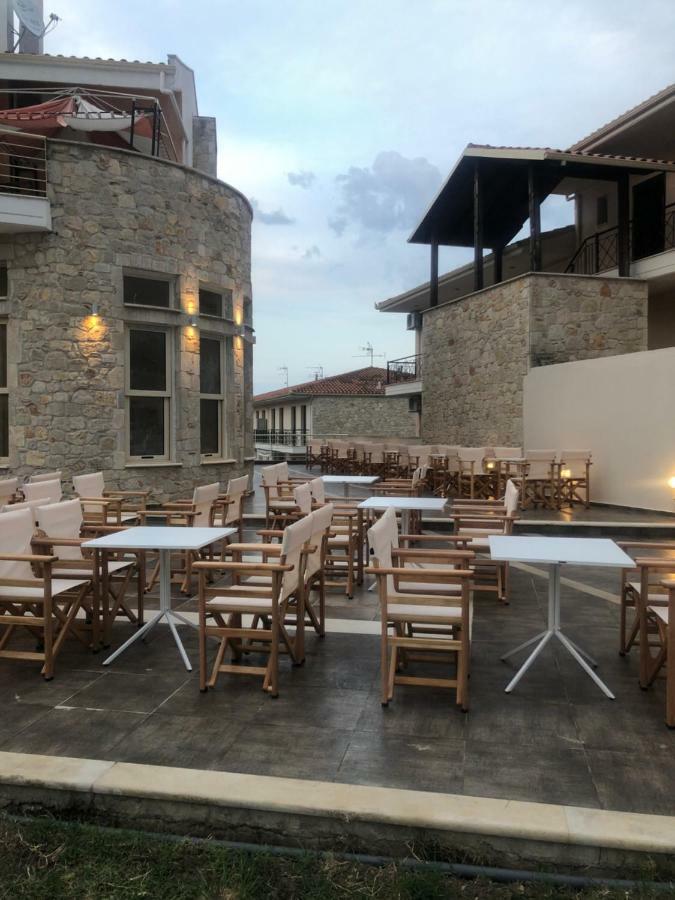 Sunset Inn กริโอปียี ภายนอก รูปภาพ